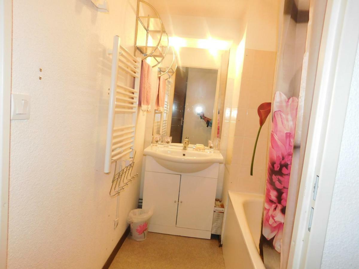 Le Petit Nid Apartment Lourdes Bagian luar foto
